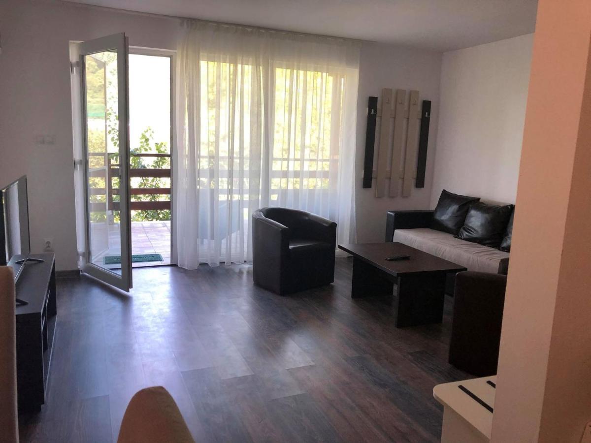 Casa Horea Дева Екстериор снимка