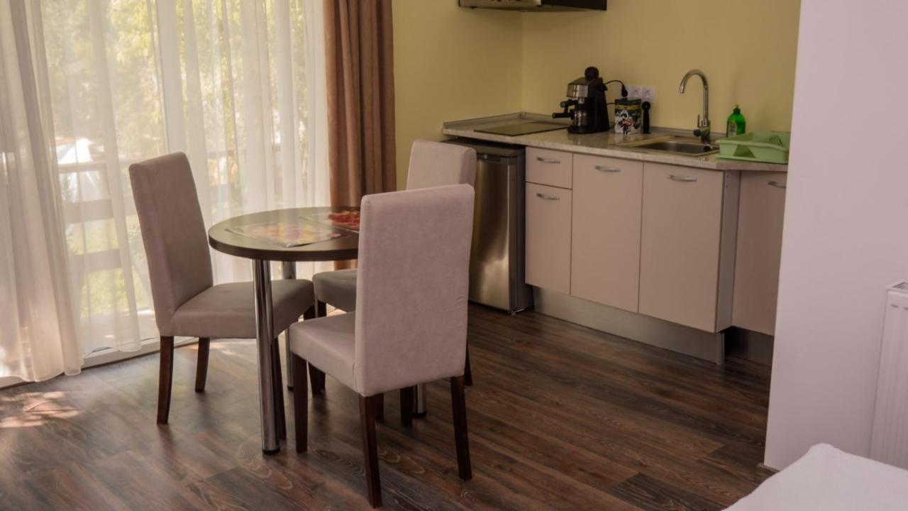 Casa Horea Дева Екстериор снимка