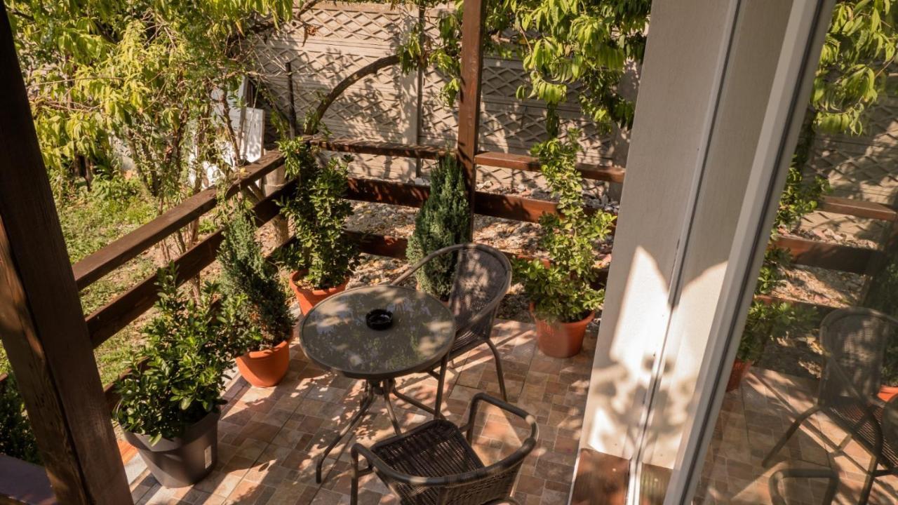 Casa Horea Дева Екстериор снимка